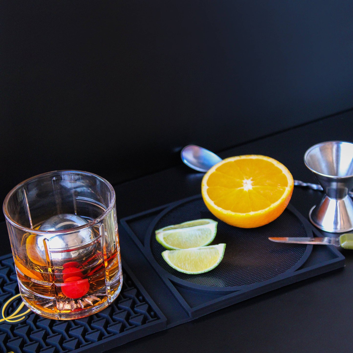 INNOVATIVE Bar Mat 3in1 Multifunctional, great for home bars