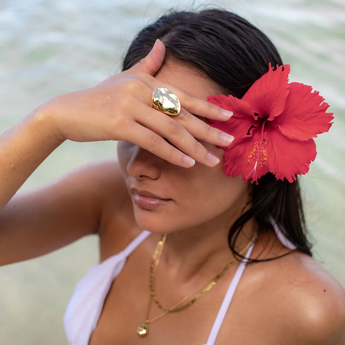 Naomi Ring Gold