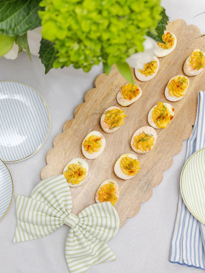 Scalloped Bow Board Magnetic