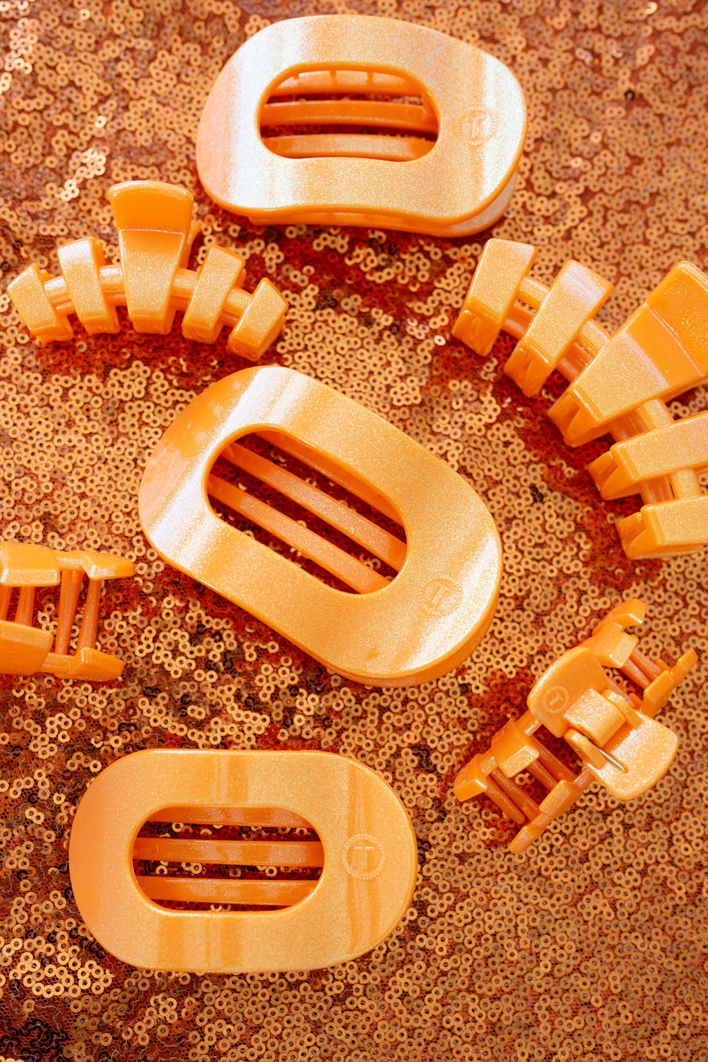 Showbiz | Small | Flat Round Hair Clip